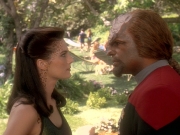 extant_StarTrek_DS9_5x07-LetHeWhoIsWithoutSin_01174.jpg