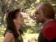extant_StarTrek_DS9_5x07-LetHeWhoIsWithoutSin_01175.jpg