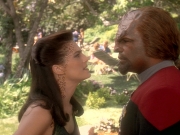 extant_StarTrek_DS9_5x07-LetHeWhoIsWithoutSin_01176.jpg
