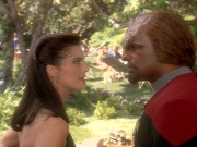 extant_StarTrek_DS9_5x07-LetHeWhoIsWithoutSin_01186.jpg