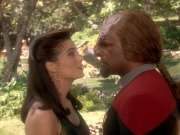 extant_StarTrek_DS9_5x07-LetHeWhoIsWithoutSin_01195.jpg