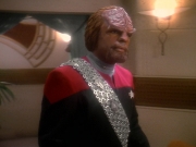 extant_StarTrek_DS9_5x07-LetHeWhoIsWithoutSin_01220.jpg