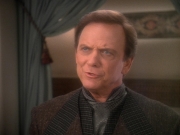 extant_StarTrek_DS9_5x07-LetHeWhoIsWithoutSin_01226.jpg