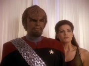 extant_StarTrek_DS9_5x07-LetHeWhoIsWithoutSin_01364.jpg