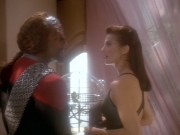 extant_StarTrek_DS9_5x07-LetHeWhoIsWithoutSin_01390.jpg