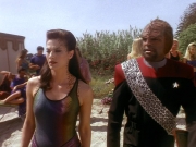 extant_StarTrek_DS9_5x07-LetHeWhoIsWithoutSin_01434.jpg