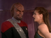 extant_StarTrek_DS9_5x07-LetHeWhoIsWithoutSin_01456.jpg