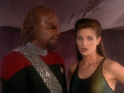 extant_StarTrek_DS9_5x07-LetHeWhoIsWithoutSin_01459.jpg