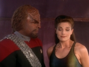 extant_StarTrek_DS9_5x07-LetHeWhoIsWithoutSin_01521.jpg