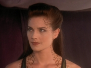 extant_StarTrek_DS9_5x07-LetHeWhoIsWithoutSin_01609.jpg