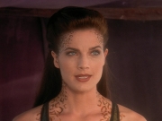 extant_StarTrek_DS9_5x07-LetHeWhoIsWithoutSin_01645.jpg