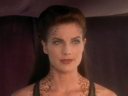 extant_StarTrek_DS9_5x07-LetHeWhoIsWithoutSin_01646.jpg