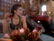 extant_StarTrek_DS9_5x07-LetHeWhoIsWithoutSin_01700.jpg