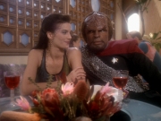 extant_StarTrek_DS9_5x07-LetHeWhoIsWithoutSin_01815.jpg