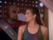 extant_StarTrek_DS9_5x07-LetHeWhoIsWithoutSin_01846.jpg