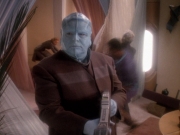 extant_StarTrek_DS9_5x07-LetHeWhoIsWithoutSin_01848.jpg