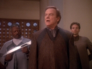 extant_StarTrek_DS9_5x07-LetHeWhoIsWithoutSin_01879.jpg