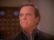 extant_StarTrek_DS9_5x07-LetHeWhoIsWithoutSin_01909.jpg