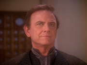 extant_StarTrek_DS9_5x07-LetHeWhoIsWithoutSin_01922.jpg