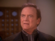 extant_StarTrek_DS9_5x07-LetHeWhoIsWithoutSin_01930.jpg