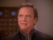 extant_StarTrek_DS9_5x07-LetHeWhoIsWithoutSin_01934.jpg