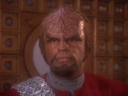 extant_StarTrek_DS9_5x07-LetHeWhoIsWithoutSin_01942.jpg