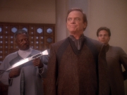extant_StarTrek_DS9_5x07-LetHeWhoIsWithoutSin_01948.jpg
