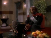 extant_StarTrek_DS9_5x07-LetHeWhoIsWithoutSin_02146.jpg