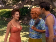 extant_StarTrek_DS9_5x07-LetHeWhoIsWithoutSin_02370.jpg