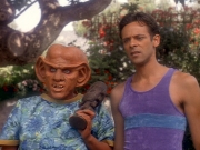 extant_StarTrek_DS9_5x07-LetHeWhoIsWithoutSin_02379.jpg