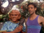 extant_StarTrek_DS9_5x07-LetHeWhoIsWithoutSin_02397.jpg
