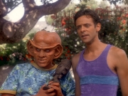 extant_StarTrek_DS9_5x07-LetHeWhoIsWithoutSin_02407.jpg