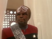 extant_StarTrek_DS9_5x07-LetHeWhoIsWithoutSin_02453.jpg