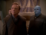 extant_StarTrek_DS9_5x07-LetHeWhoIsWithoutSin_02560.jpg
