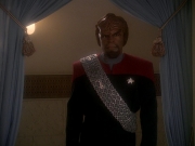 extant_StarTrek_DS9_5x07-LetHeWhoIsWithoutSin_02564.jpg