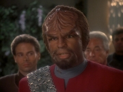 extant_StarTrek_DS9_5x07-LetHeWhoIsWithoutSin_02750.jpg