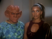 extant_StarTrek_DS9_5x07-LetHeWhoIsWithoutSin_02770.jpg