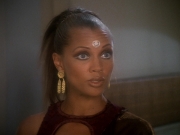 extant_StarTrek_DS9_5x07-LetHeWhoIsWithoutSin_02805.jpg