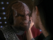 extant_StarTrek_DS9_5x07-LetHeWhoIsWithoutSin_03477.jpg