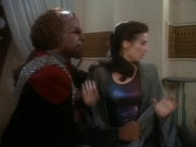 extant_StarTrek_DS9_5x07-LetHeWhoIsWithoutSin_03490.jpg