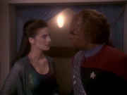 extant_StarTrek_DS9_5x07-LetHeWhoIsWithoutSin_03640.jpg