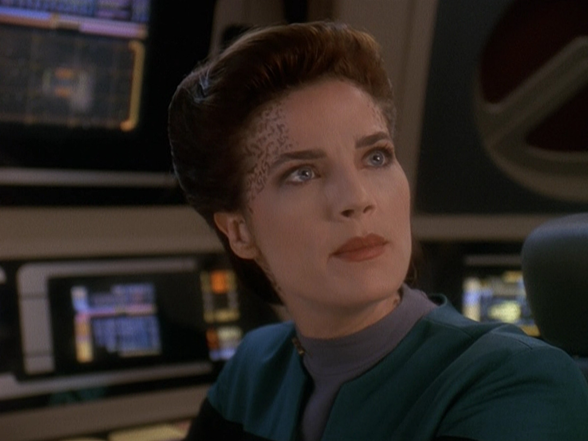 extant_StarTrek_DS9_5x08-ThingsPast_00033.jpg