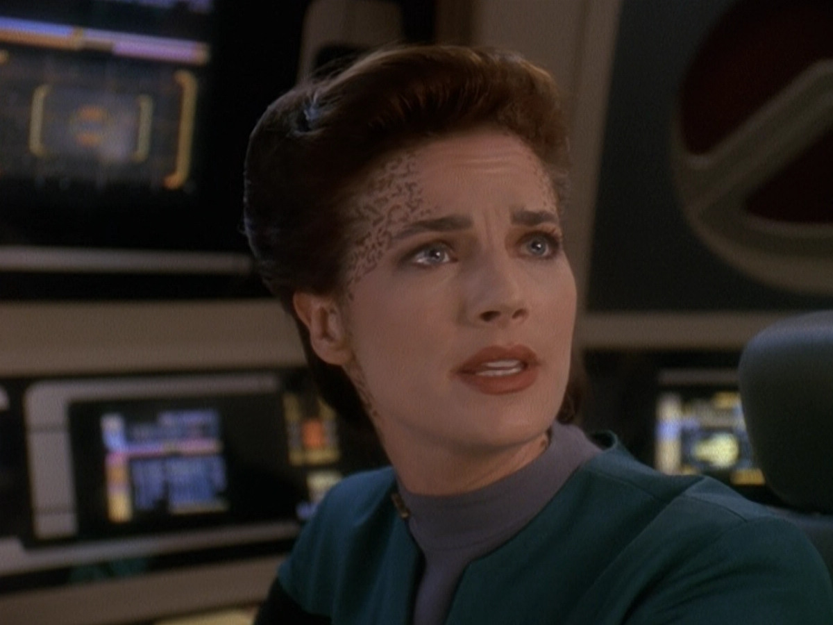 extant_StarTrek_DS9_5x08-ThingsPast_00038.jpg