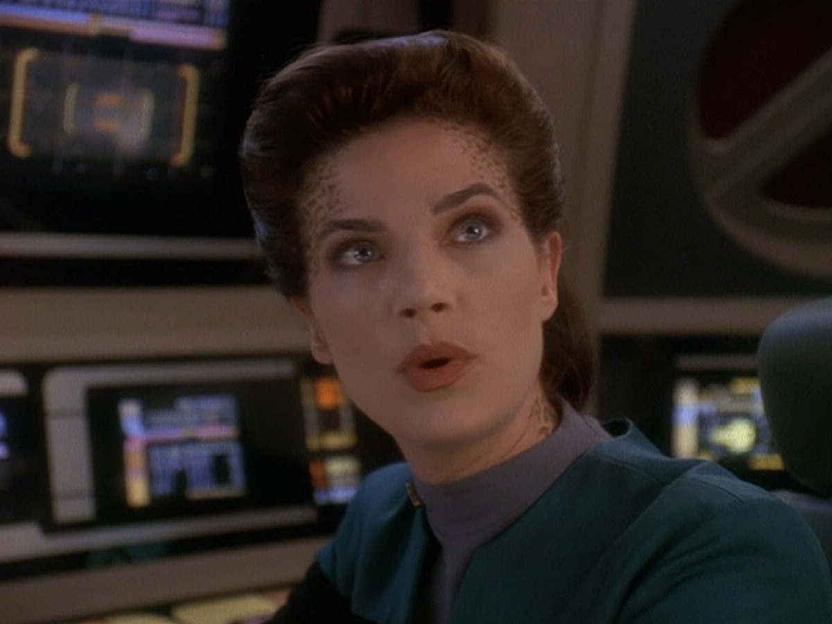 extant_StarTrek_DS9_5x08-ThingsPast_00072.jpg