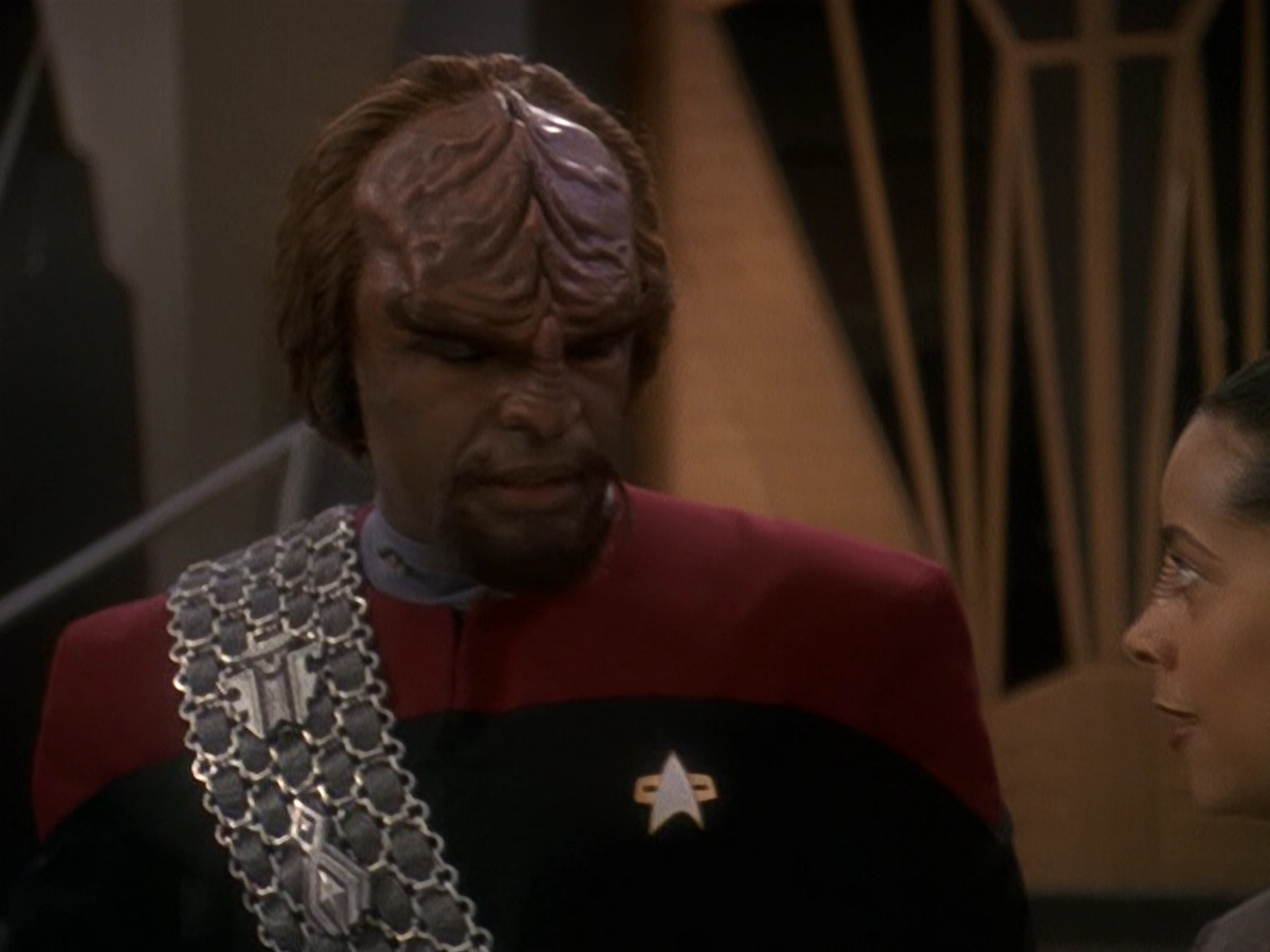 extant_StarTrek_DS9_5x08-ThingsPast_00196.jpg