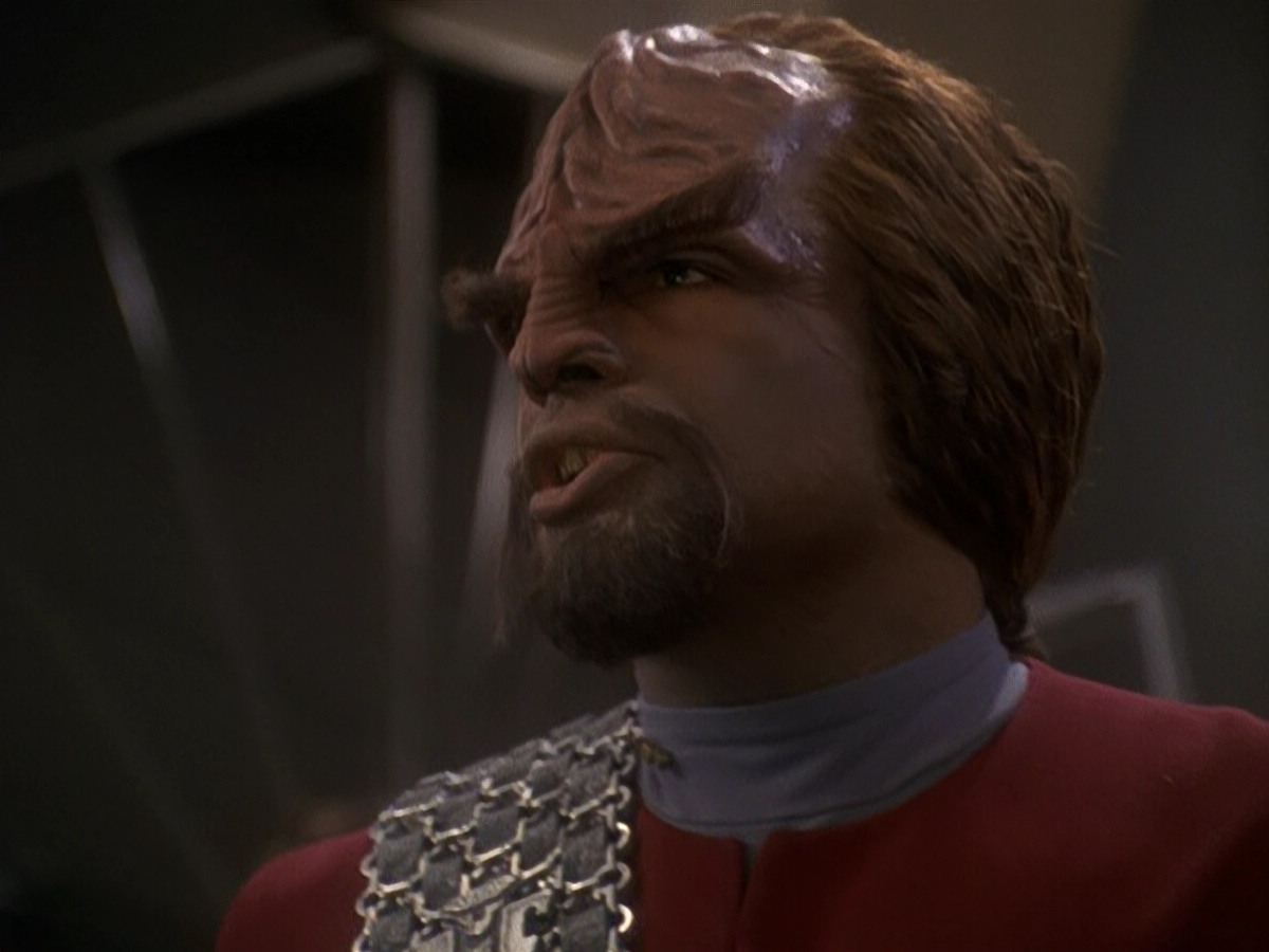extant_StarTrek_DS9_5x08-ThingsPast_00203.jpg