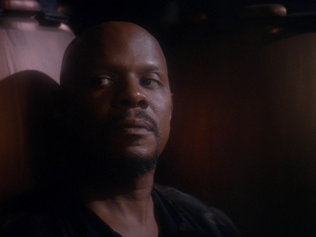 extant_StarTrek_DS9_5x08-ThingsPast_00250.jpg