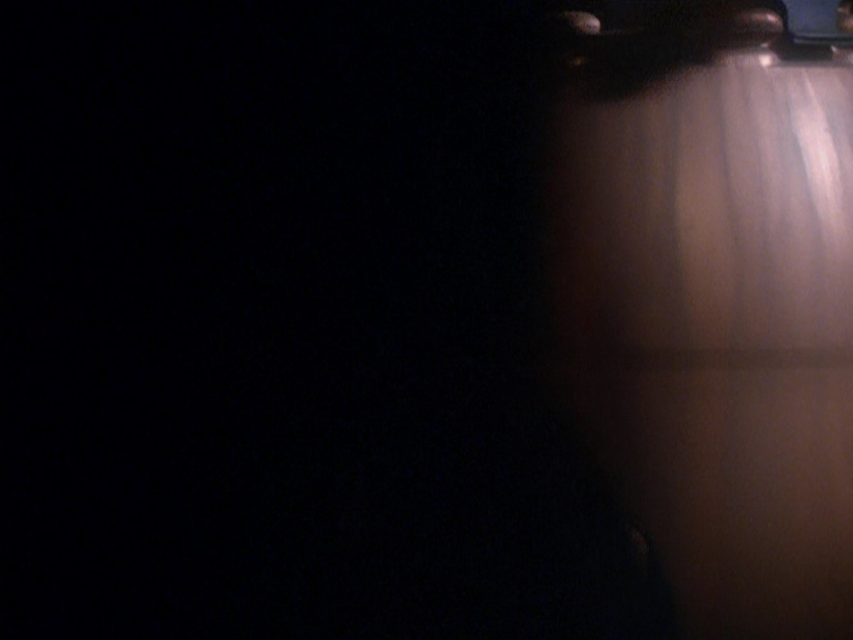 extant_StarTrek_DS9_5x08-ThingsPast_00255.jpg