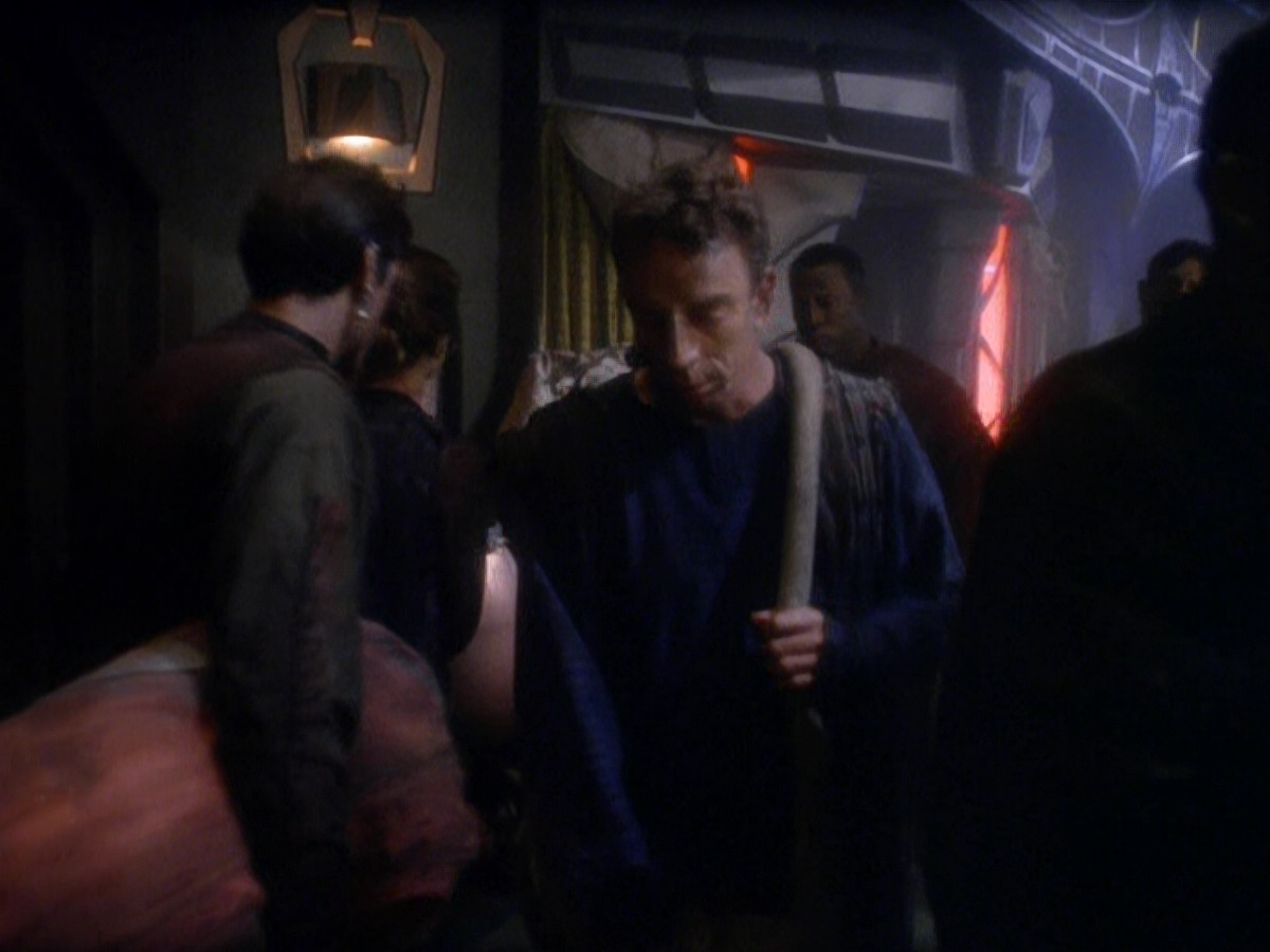 extant_StarTrek_DS9_5x08-ThingsPast_00274.jpg