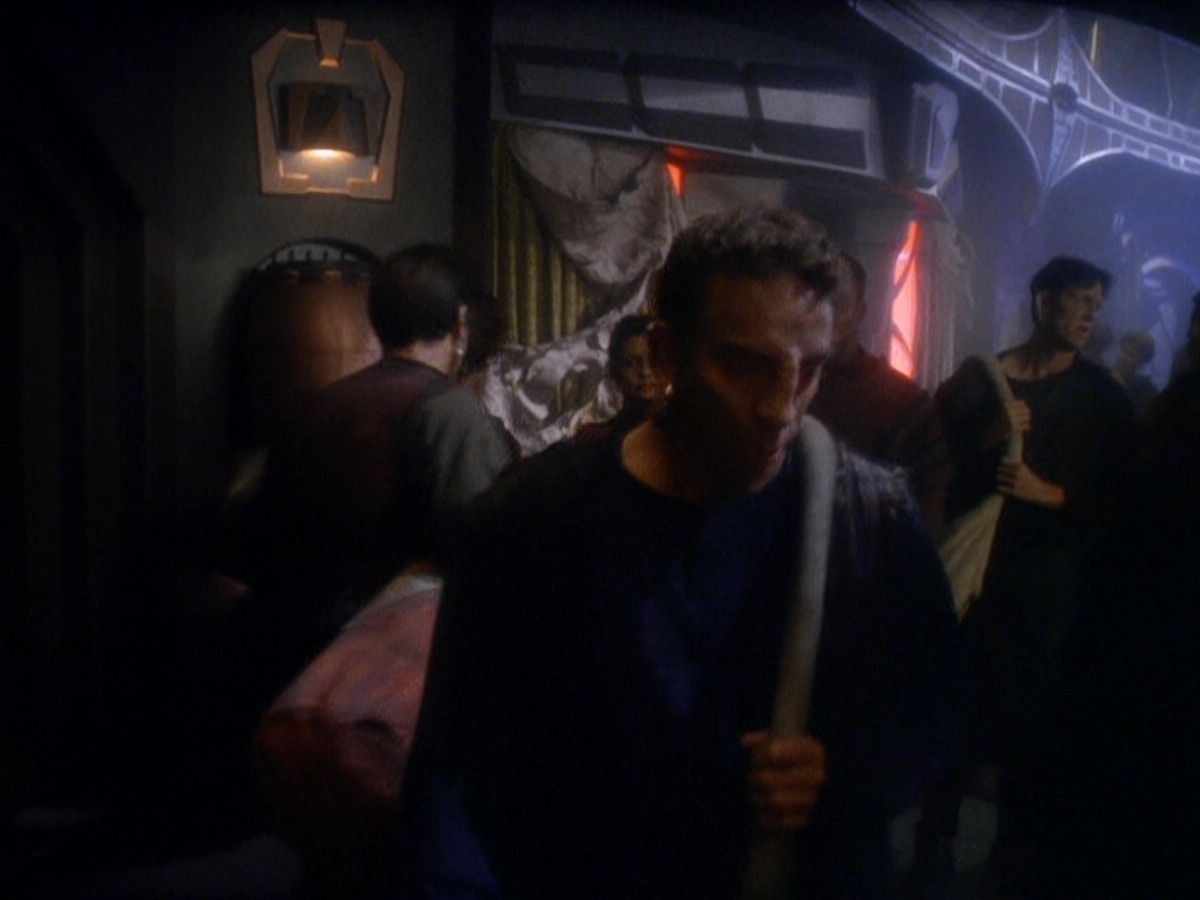 extant_StarTrek_DS9_5x08-ThingsPast_00275.jpg